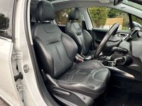 USED 2015 15 PEUGEOT 2008 1.6 BLUE HDI S/S FELINE MISTRAL 5d 120 BHP 