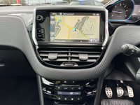 USED 2015 15 PEUGEOT 2008 1.6 BLUE HDI S/S FELINE MISTRAL 5d 120 BHP 