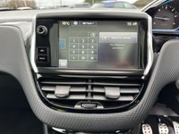 USED 2015 15 PEUGEOT 2008 1.6 BLUE HDI S/S FELINE MISTRAL 5d 120 BHP 