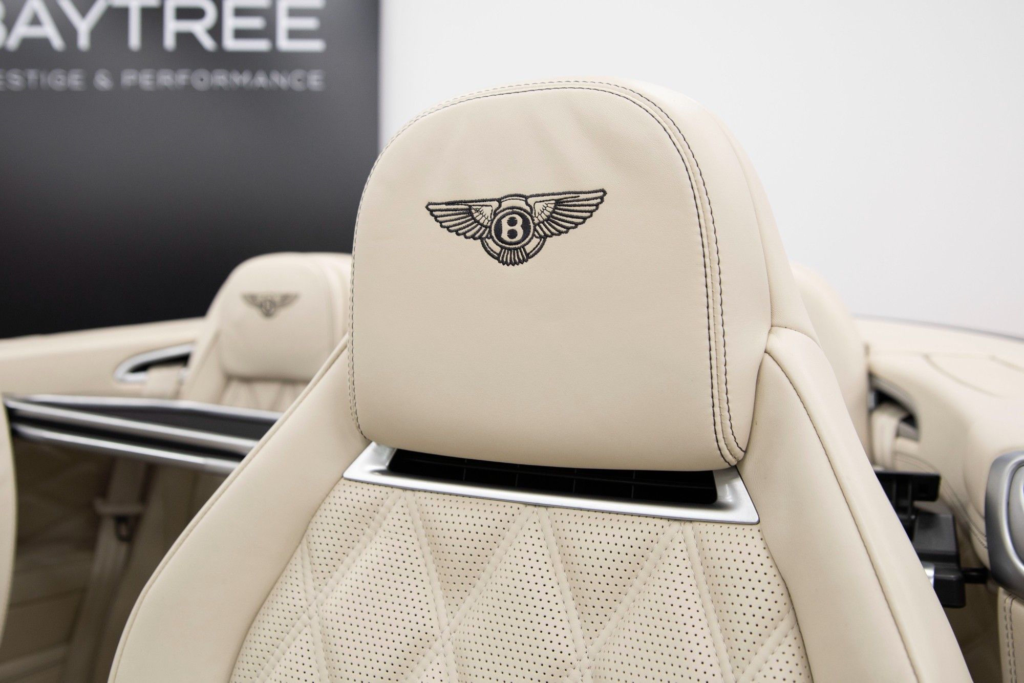 USED 2015 15 BENTLEY CONTINENTAL 4.0 GT V8 S 2d 521 BHP 