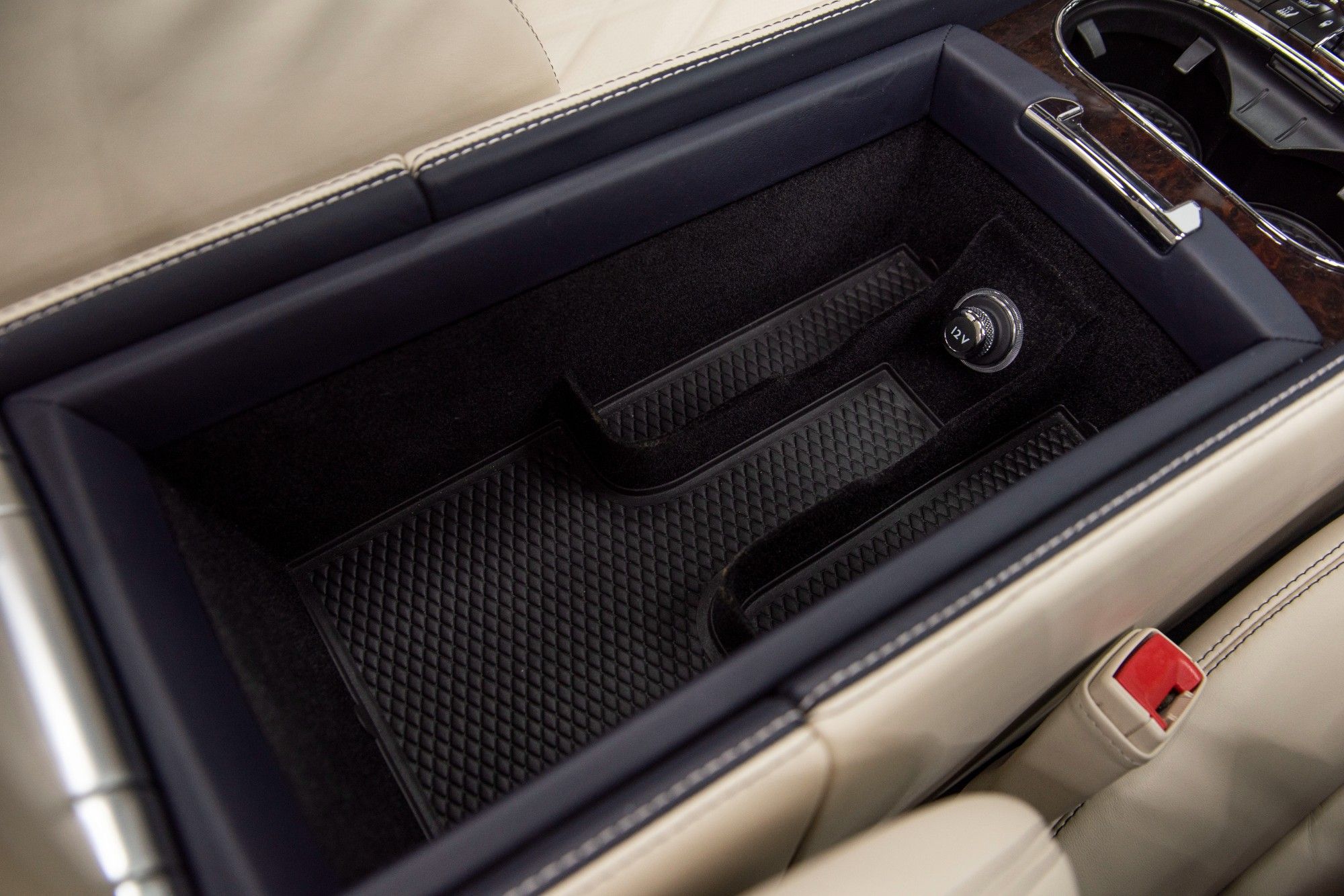 USED 2015 15 BENTLEY CONTINENTAL 4.0 GT V8 S 2d 521 BHP 