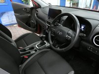 USED 2020 20 HYUNDAI KONA 1.6 GDI PREMIUM 5d 140 BHP SAT NAV CRUISE CONTROL PARKING SENSORS 1 OWNER HYUNDAI SERVICE HISTORY HYUNDAI WARRANTY TILL JULY 2025