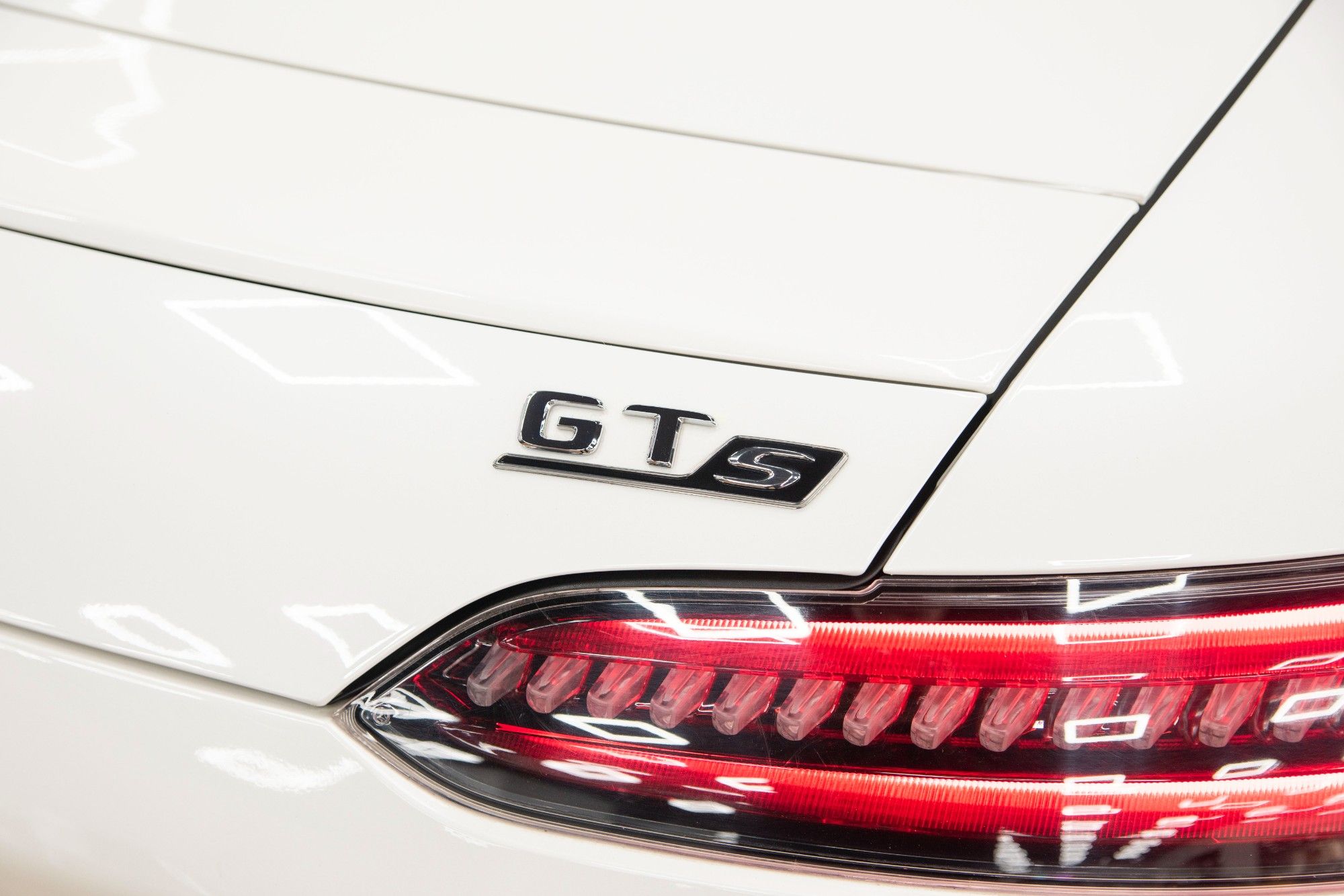 USED 2019 19 MERCEDES-BENZ GT 4.0 AMG GT S PREMIUM 