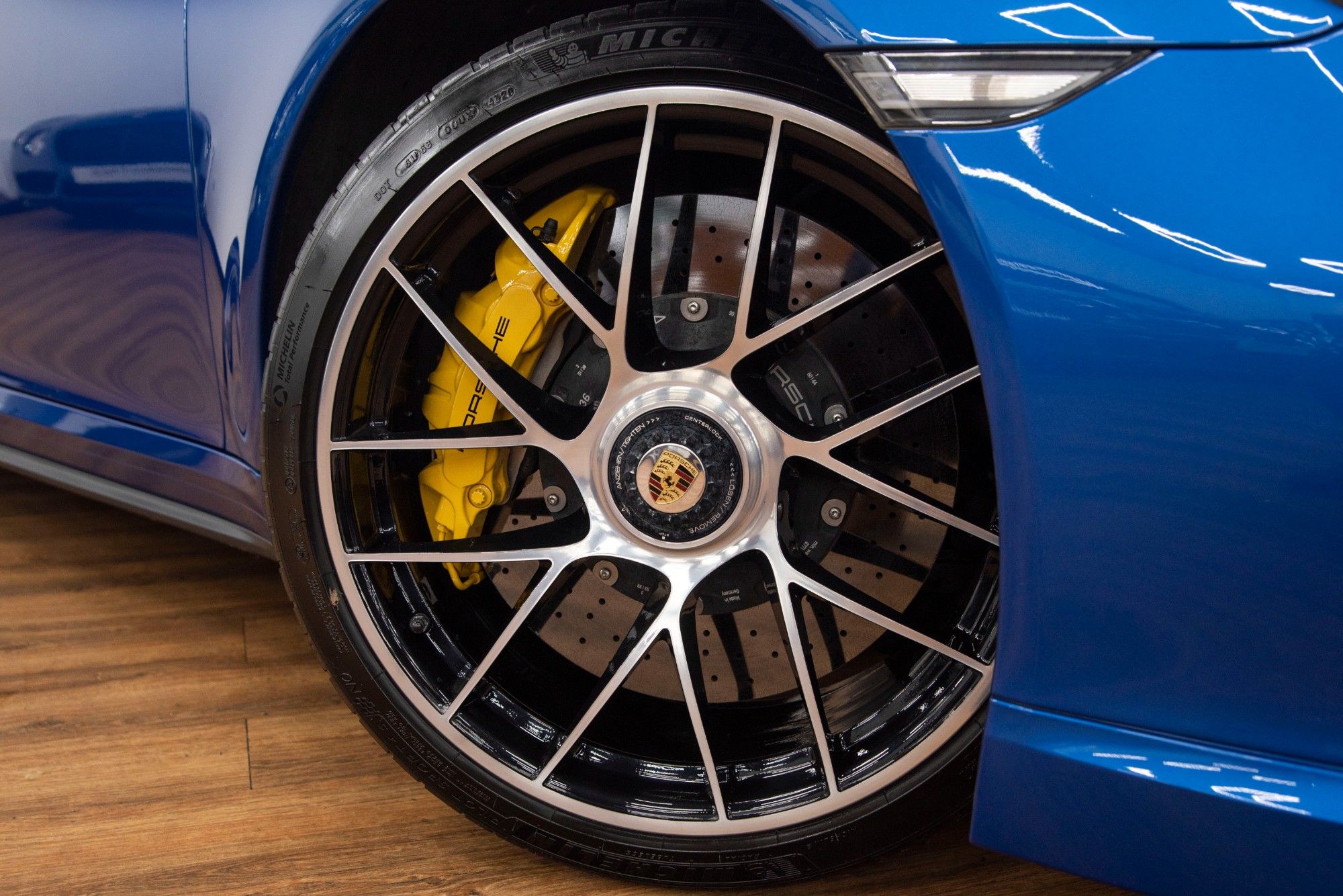USED 2017 F PORSCHE 911 3.8 TURBO S Coupe 