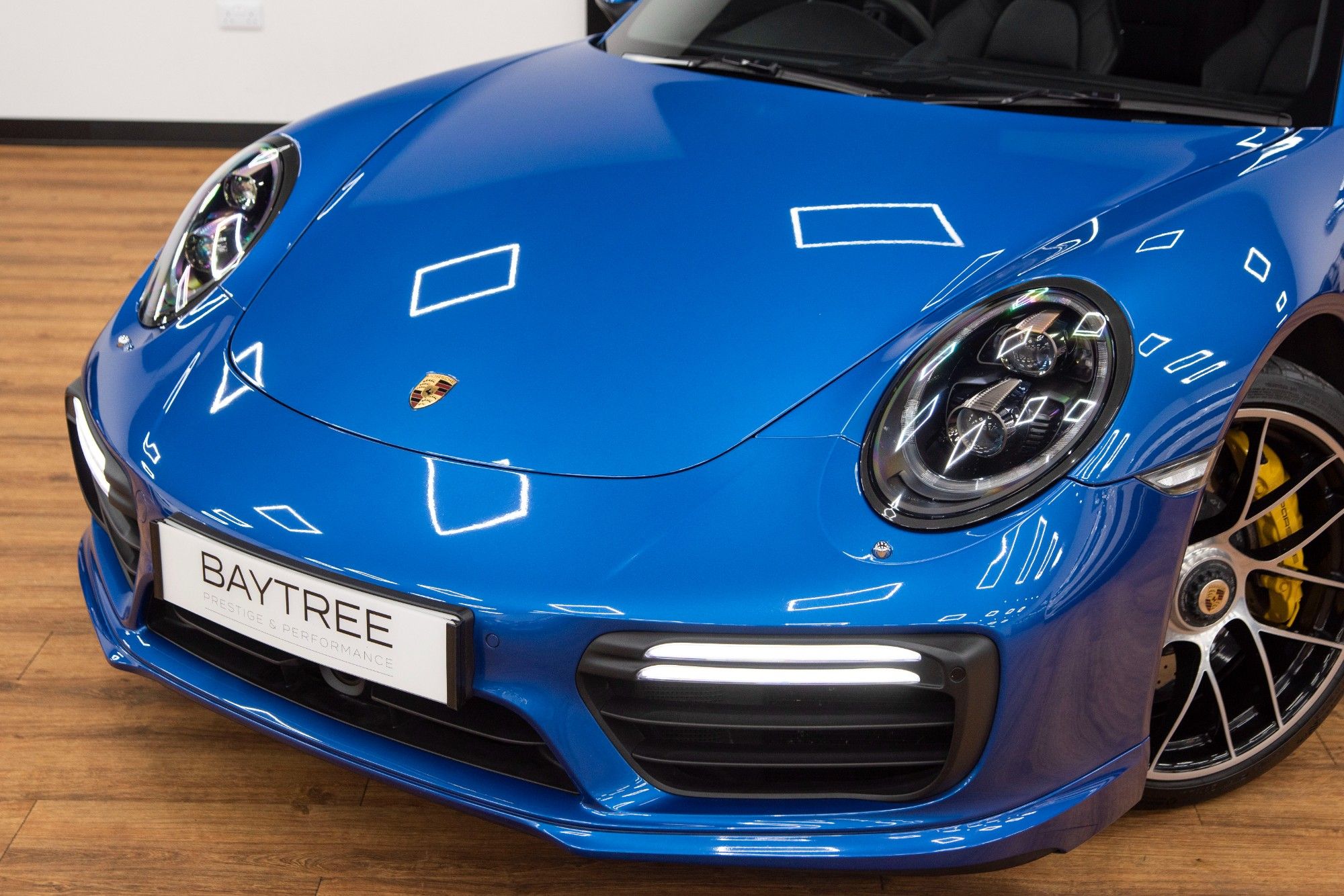 USED 2017 F PORSCHE 911 3.8 TURBO S Coupe 