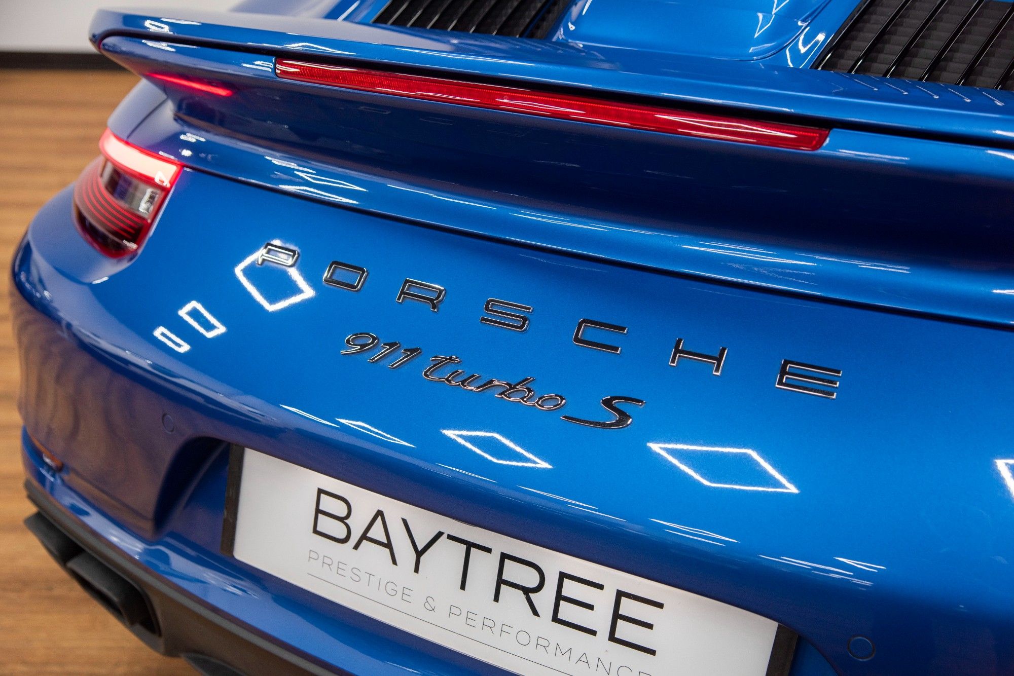 USED 2017 F PORSCHE 911 3.8 TURBO S Coupe 