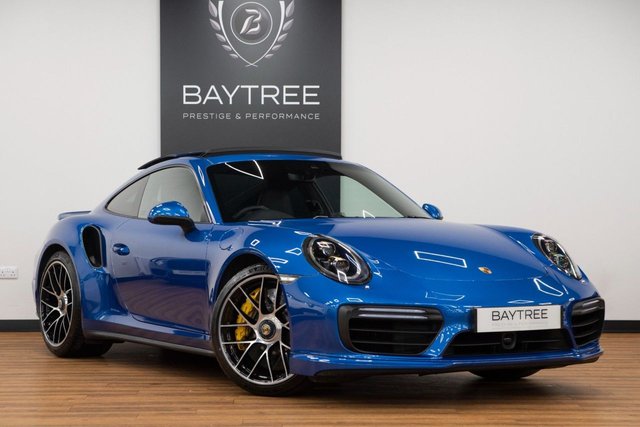 2017 F Porsche 911 3.8 TURBO S Coupe