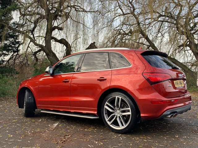 View our AUDI Q5