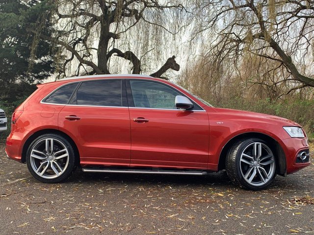 View our AUDI Q5