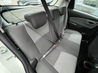 USED 2015 65 TOYOTA YARIS 1.3 VVT-I ICON 5d 99 BHP ULEZ COMPLIANT + REAR CAMERA + BT