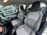 USED 2015 65 TOYOTA YARIS 1.3 VVT-I ICON 5d 99 BHP ULEZ COMPLIANT + REAR CAMERA + BT