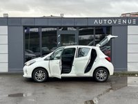 USED 2015 65 TOYOTA YARIS 1.3 VVT-I ICON 5d 99 BHP ULEZ COMPLIANT + REAR CAMERA + BT
