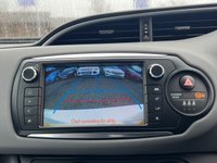 USED 2015 65 TOYOTA YARIS 1.3 VVT-I ICON 5d 99 BHP ULEZ COMPLIANT + REAR CAMERA + BT