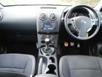 USED 2013 13 NISSAN QASHQAI 1.6 DCI 360 IS 5d 130 BHP www.suffolkcarcentre.co.uk - Located at Ilketshall