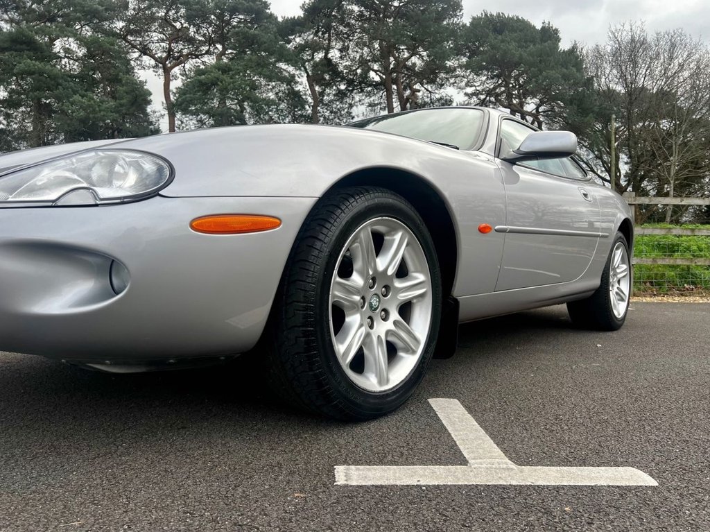 USED 1999 JAGUAR XK8 4000cc V8 COUPE // LOW Miles // px swap 