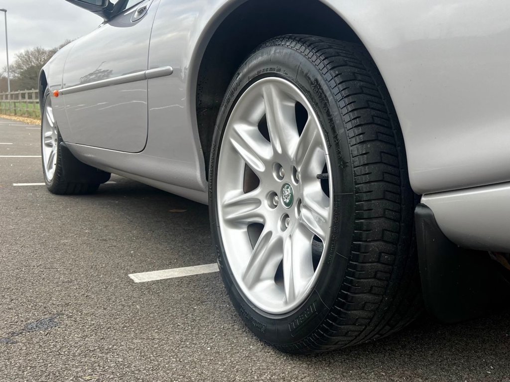 USED 1999 JAGUAR XK8 4000cc V8 COUPE // LOW Miles // px swap 