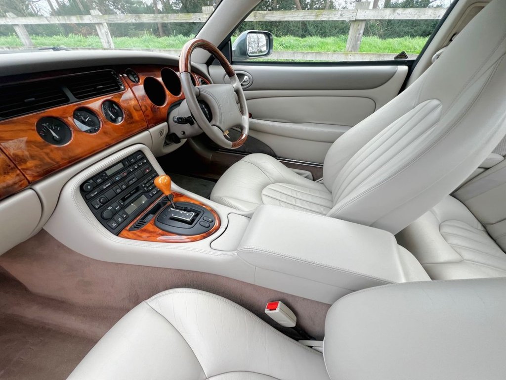 USED 1999 JAGUAR XK8 4000cc V8 COUPE // LOW Miles // px swap 