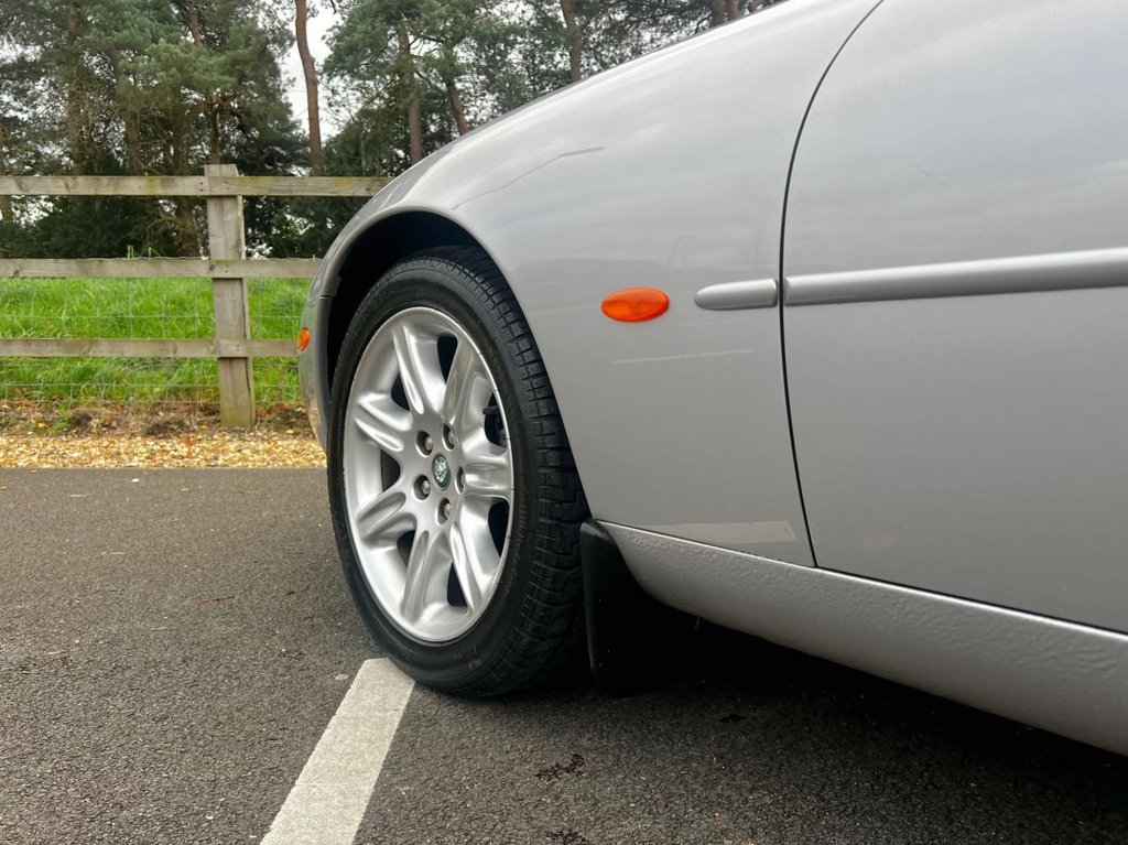 USED 1999 JAGUAR XK8 4000cc V8 COUPE // LOW Miles // px swap 