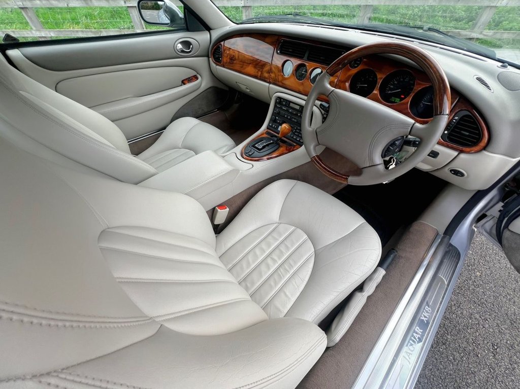 USED 1999 JAGUAR XK8 4000cc V8 COUPE // LOW Miles // px swap 