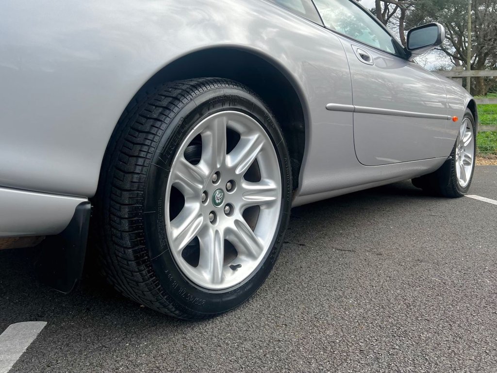 USED 1999 JAGUAR XK8 4000cc V8 COUPE // LOW Miles // px swap 