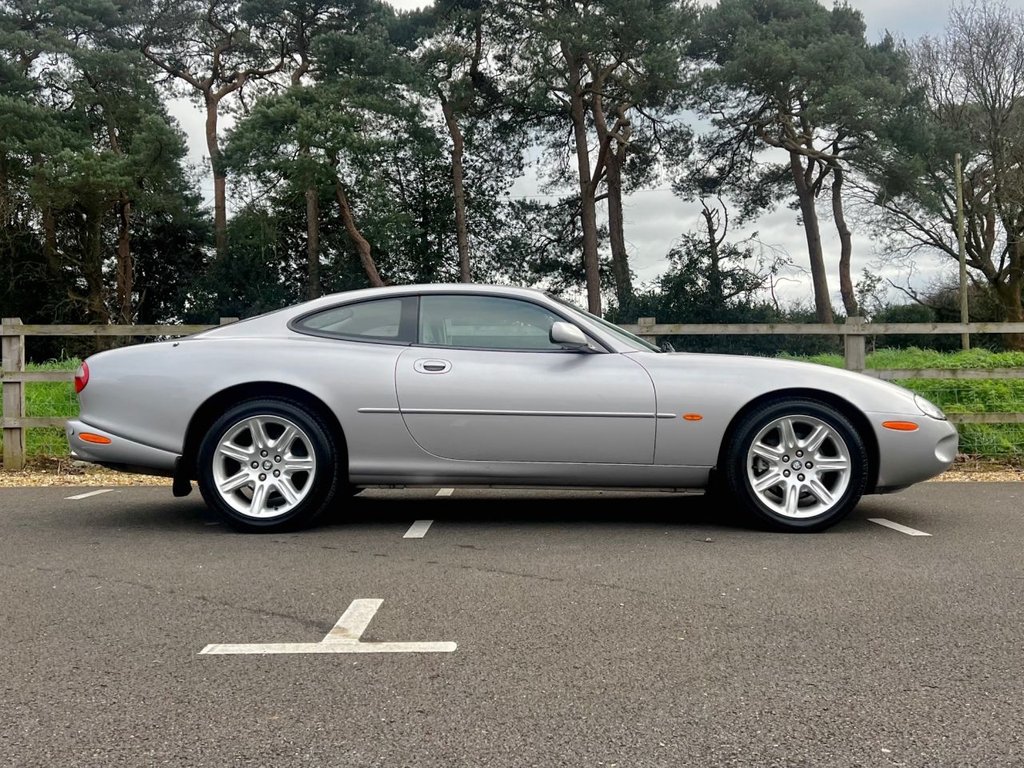 USED 1999 JAGUAR XK8 4000cc V8 COUPE // LOW Miles // px swap 