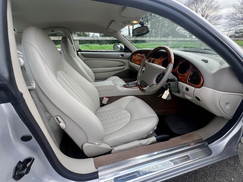 USED 1999 JAGUAR XK8 4000cc V8 COUPE // LOW Miles // px swap 