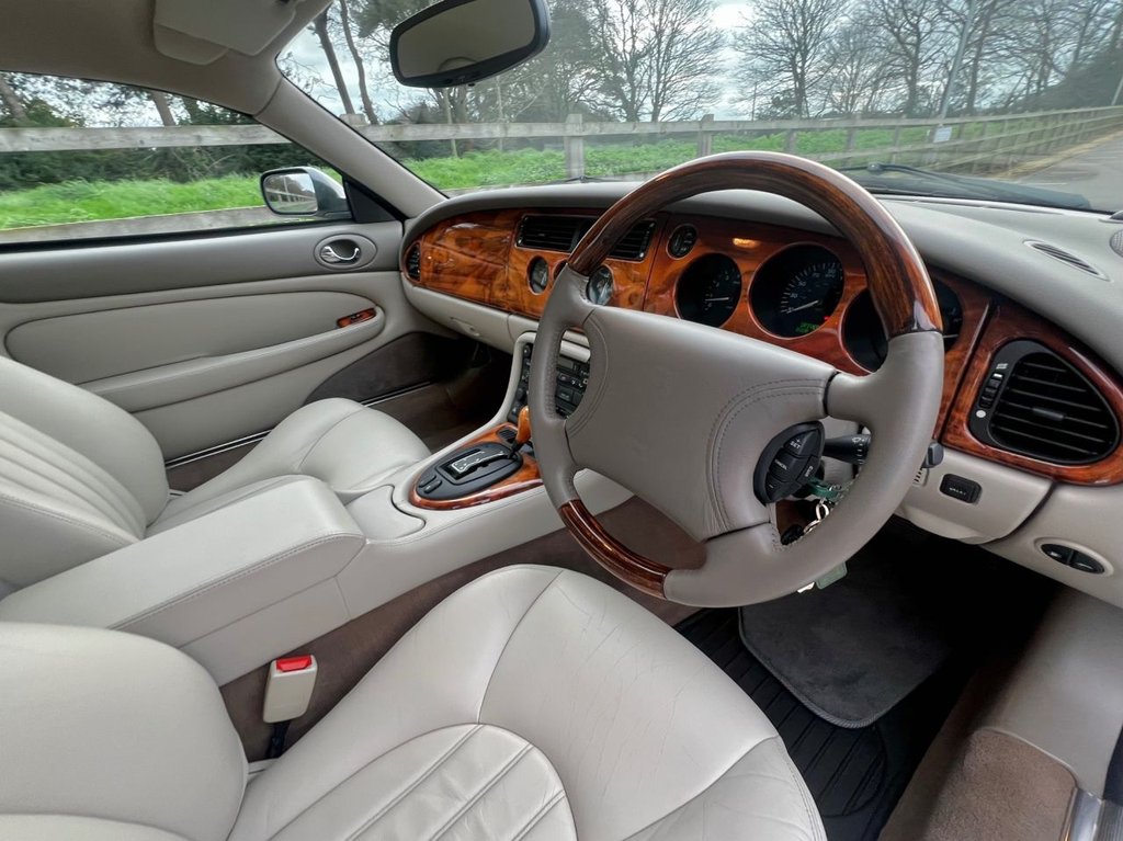 USED 1999 JAGUAR XK8 4000cc V8 COUPE // LOW Miles // px swap 