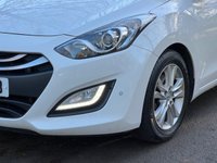 USED 2013 63 HYUNDAI I30 1.6 STYLE NAV BLUE DRIVE CRDI  5d 126 BHP 
