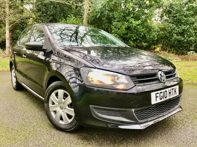 2010 10 Volkswagen Polo 1.2 S A/C 5d 70 BHP ''1 RETIRED LADY OWNER FROM NEW WITH ONLY 52,000 MILES //AIRCON//X4 AIRBAGS//  VW MAIN DEALER/SPECIALIST SERVICE HISTORY//AIRCON//X4 AIRBAGS//ELECTRIC WINDOWS//CENTRAL LOCKING//INSURANCE GROUP 5///JUST SERVICED BY US WITH NEW FRONT BRAKE PADS