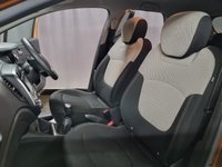 USED 2018 68 RENAULT CAPTUR 0.9 ICONIC TCE 5d 89 BHP 
