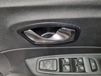 USED 2018 68 RENAULT CAPTUR 0.9 ICONIC TCE 5d 89 BHP 