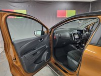 USED 2018 68 RENAULT CAPTUR 0.9 ICONIC TCE 5d 89 BHP 