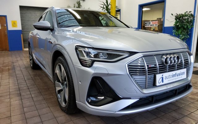 2020 70 Audi E-Tron QUATTRO S LINE 5d 403 BHP