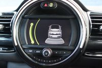 USED 2016 16 MINI CLUBMAN 1.5 COOPER 5d 134 BHP Dual Climate Control, Satellite Navigation, Bluetooth Connectivity, USB, AUX In, Heated Front Seats, Leather Seats, Keyless Entry, Keyless Start/Stop, Sport/Green Driving Modes, Auto Dimming Rear View Mirror, Privacy Glass, MINI Internet Access, DAB Radio, Ambient Lighting, LED Running Lights, Rear Parking Sensors with a Visual Display, Xenon Headlights, Auto Headlights and 18in Alloy Wheels