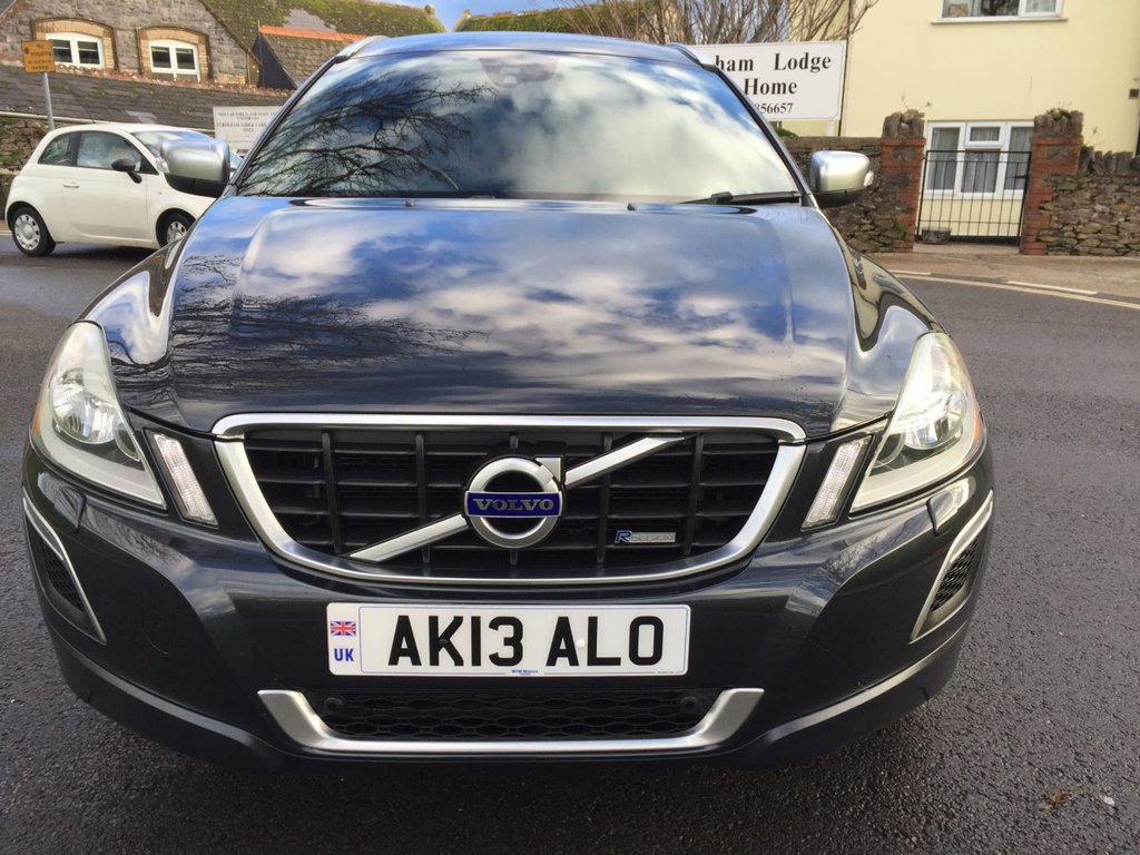 USED 2013 13 VOLVO XC60 2.4 D5 R-DESIGN NAV AWD 5d 212 BHP DAB + SAT NAV