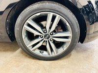 USED 2015 15 KIA SOUL 1.6 CRDi MAXX AUTOMATIC 5 DOOR 126 BHP AUTOMATIC