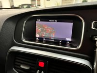 USED 2019 69 VOLVO V40 1.5 T3 R-DESIGN EDITION 5d 151 BHP REAR CAM+NAV+BLUETOOTH+18"