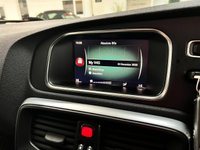 USED 2019 69 VOLVO V40 1.5 T3 R-DESIGN EDITION 5d 151 BHP REAR CAM+NAV+BLUETOOTH+18"
