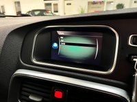 USED 2019 69 VOLVO V40 1.5 T3 R-DESIGN EDITION 5d 151 BHP REAR CAM+NAV+BLUETOOTH+18"