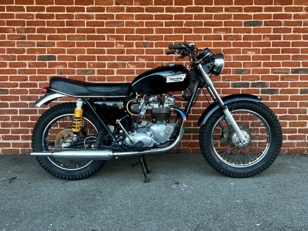 USED 1978 TRIUMPH BONNEVILLE T140v // Classic Scrambler Styling // 744cc // Px swap 