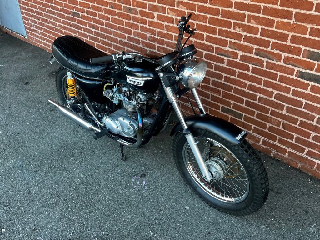 USED 1978 TRIUMPH BONNEVILLE T140v // Classic Scrambler Styling // 744cc // Px swap 
