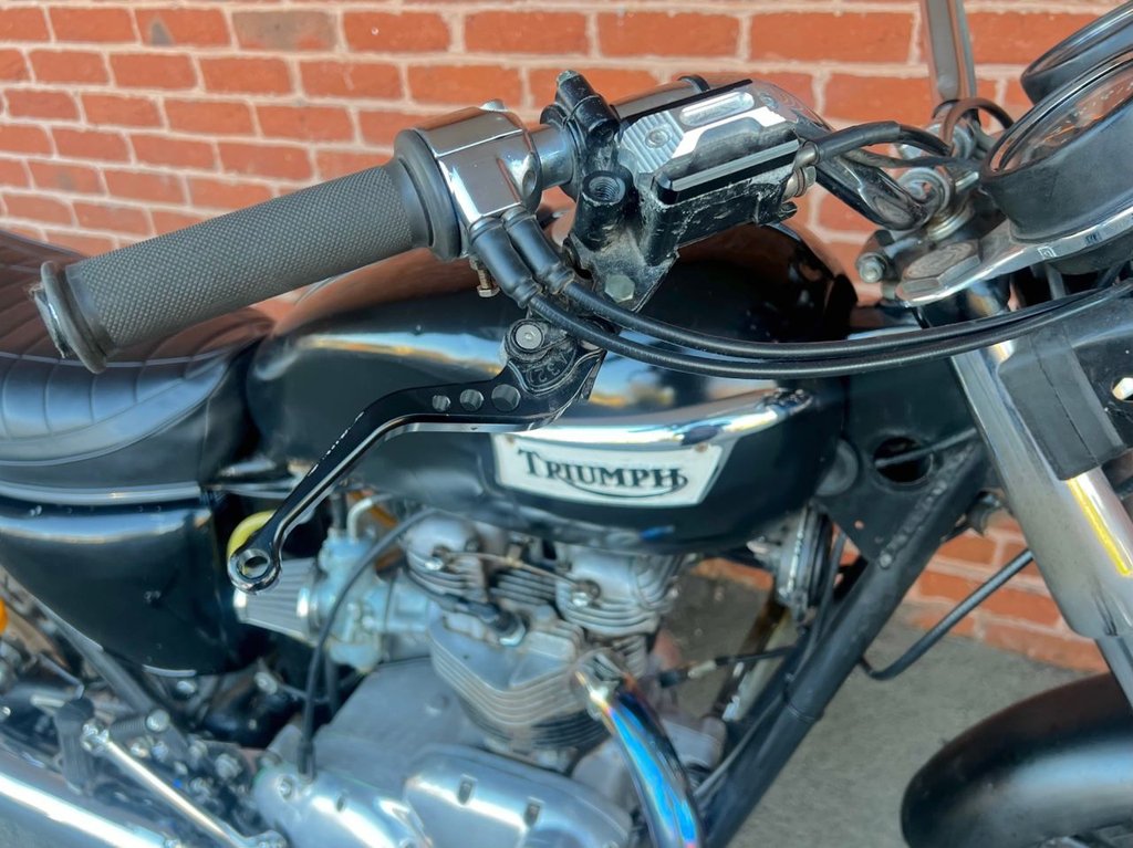 USED 1978 TRIUMPH BONNEVILLE T140v // Classic Scrambler Styling // 744cc // Px swap 