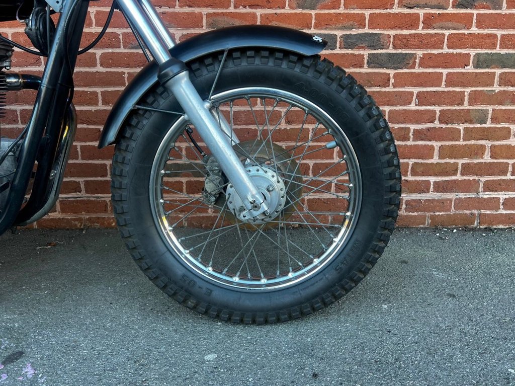 USED 1978 TRIUMPH BONNEVILLE T140v // Classic Scrambler Styling // 744cc // Px swap 