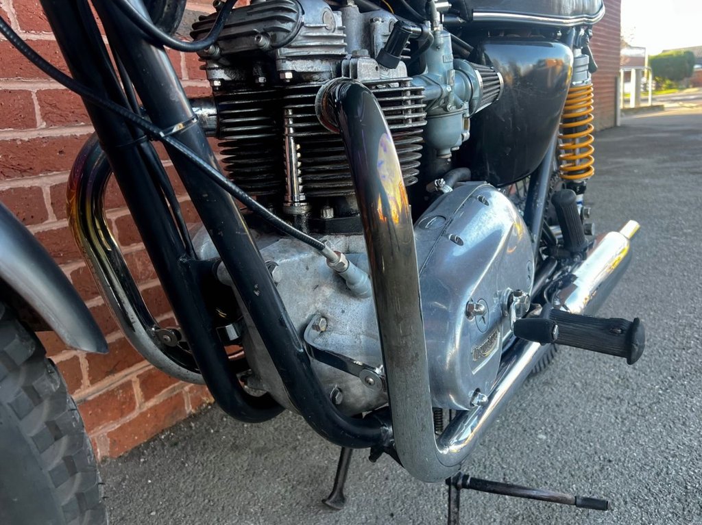 USED 1978 TRIUMPH BONNEVILLE T140v // Classic Scrambler Styling // 744cc // Px swap 