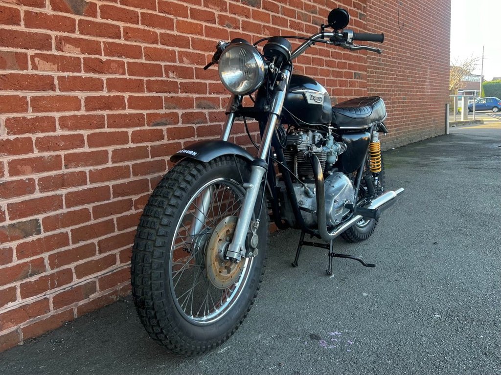 USED 1978 TRIUMPH BONNEVILLE T140v // Classic Scrambler Styling // 744cc // Px swap 