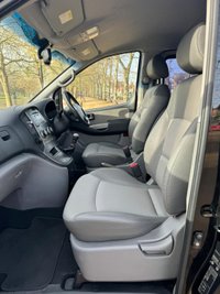 USED 2008 58 HYUNDAI i800 2.5 STYLE CRDI 5d 168 BHP DRIVES AND PERFORM SUPERB