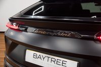 USED 2021 71 LAMBORGHINI URUS  V8 5d Auto 641 BHP 