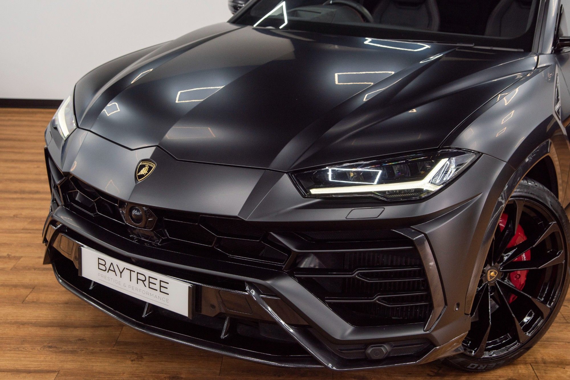 USED 2021 71 LAMBORGHINI URUS  V8 5d Auto 641 BHP 