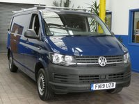 USED 2019 19 VOLKSWAGEN TRANSPORTER 2.0 T30 TDI P/V STARTLINE BMT 101 BHP 3 SEATS BLUETOOTH PARKING SENSORS ROOF RACK INTERNAL SHELVING PLYLINED 1 OWNER SERVICE HISTORY