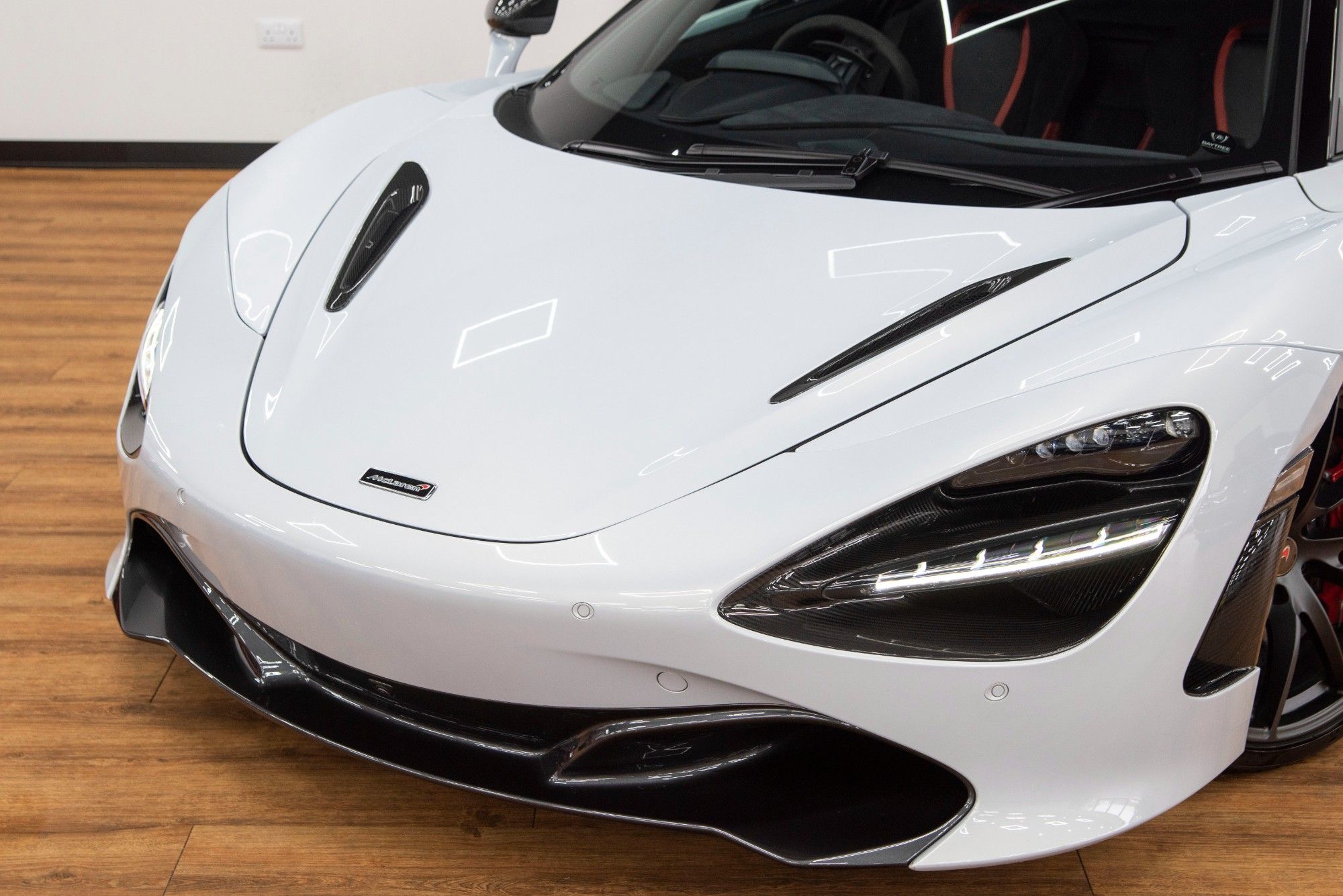 USED 2018 18 MCLAREN 720S 4.0 V8 Coupe 